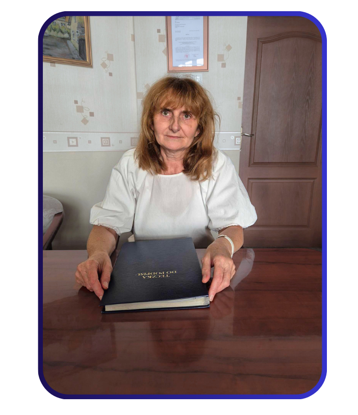 Kremowy-Ciemnoszary-Cieply-Delikatny-Swiece-Post-na-Instagram-–-recenzja-produktu-1